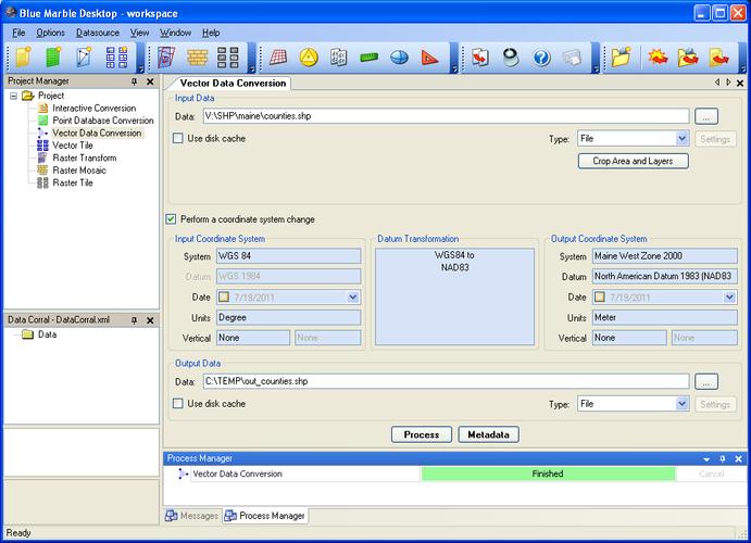 SHP（Spatial Database File）格式文件，全称为ESRI Shapefile，是由美国环境系统研究所（ESRI）开发的一种矢量地理数据文件格式，它主要用于存储地理空间数据，包括点、线、多边形等几何对象，以及与之相关联的属性数据，SHP文件通常与SHX（索引文件）和DBF（属性表文件）一起使用，以提供完整的数据集。