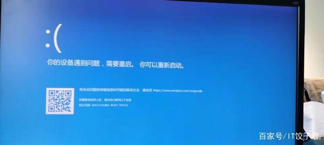 你可以根据需要调整时间更新间隔，并将代码嵌入到你的应用程序或网页中，这样，你就可以实时获取服务器时间并更新了。