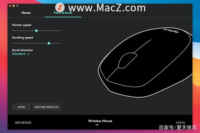 对于Magic Mouse，虽然它默认没有物理的右键按钮，但你可以通过轻按鼠标的右侧来模拟右键单击，如果你希望更改这一设置，可以在“系统偏好设置”的“鼠标”选项中调整。